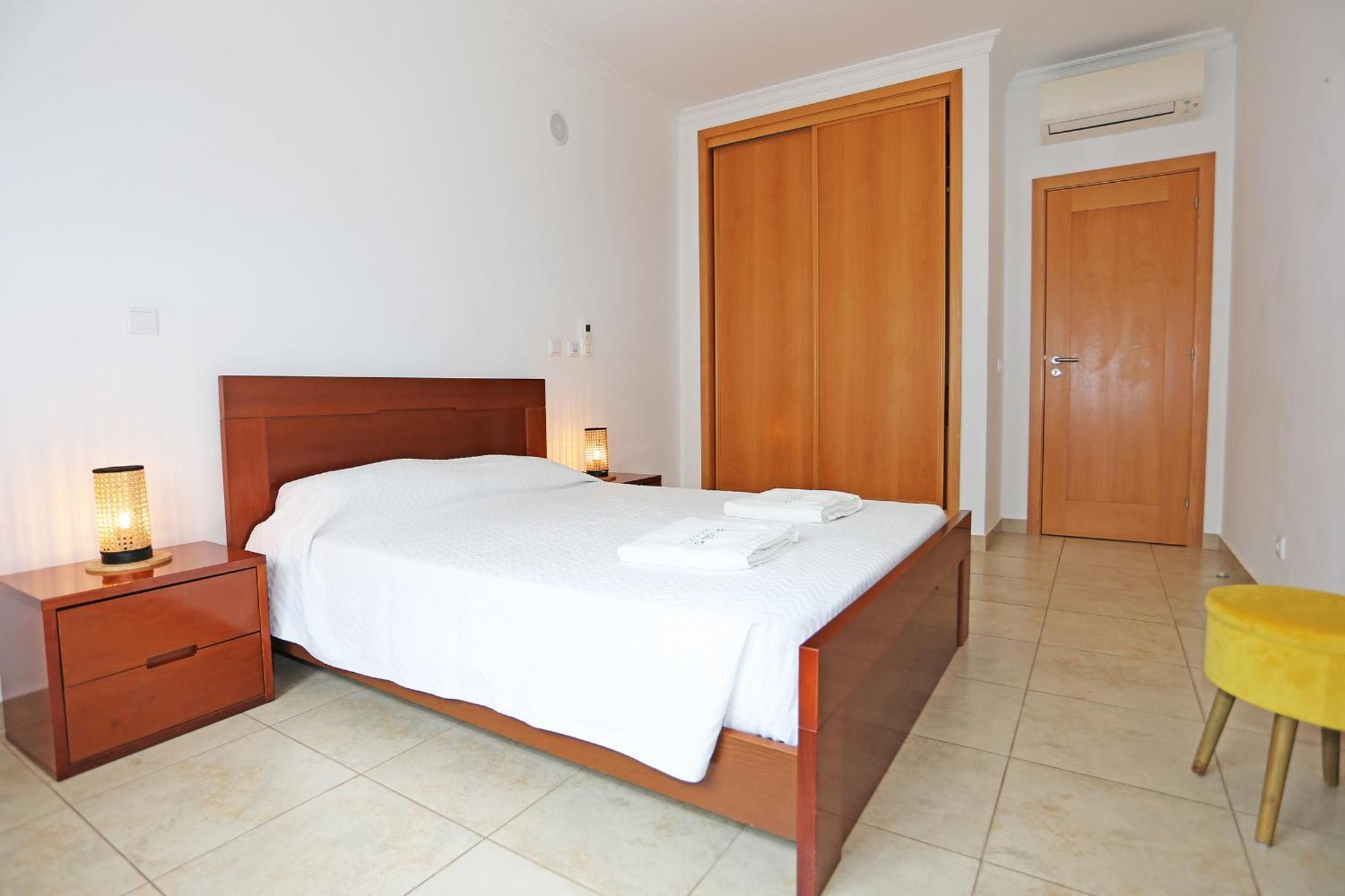 A04 - Large Modern 1 Bed Apartment With Pool Lagos Exteriör bild